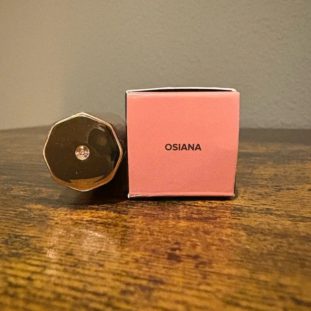 WHATS UP BEAUTY Rose Hippity MATTE LIQUID BLUSH in OSIANA Soft Pink Full Size